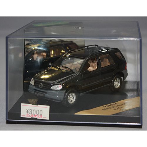 ONYX VITESSE 1/43 MERCEDES ML320 BLACK 1998