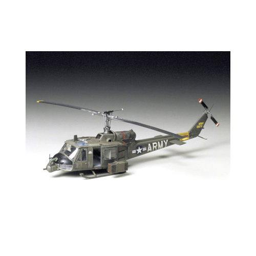 タミヤ　1/72 ベル UH-1B ヒューイ