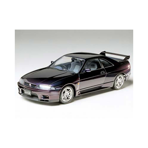 タミヤ 1/24 ニッサン スカイライン GT-R Vスペック (R33)