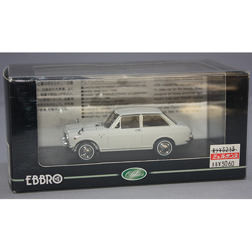 EBBRO 1/43 DFATSUN SUNNY 1000 (1966) WHITE