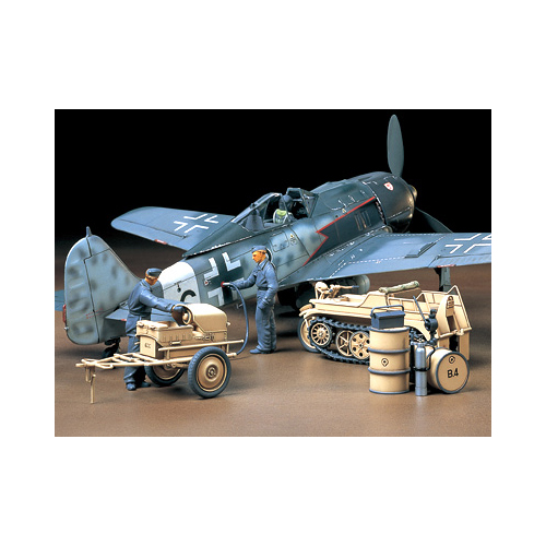 タミヤ 1/48 ドイツ航空機用電源車 ケッテンクラート牽引セット