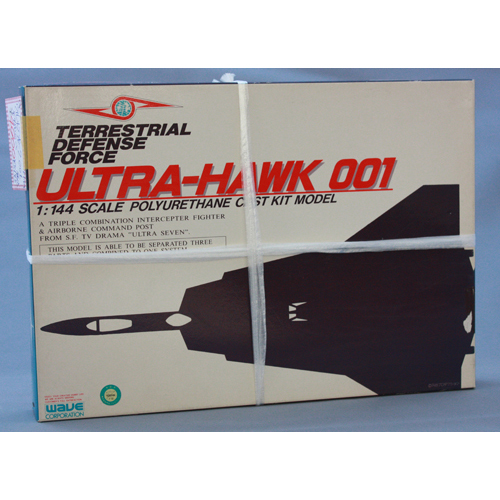ウェーブ　1/144ウルトラホーク1号(未組み立て・未塗装キット)