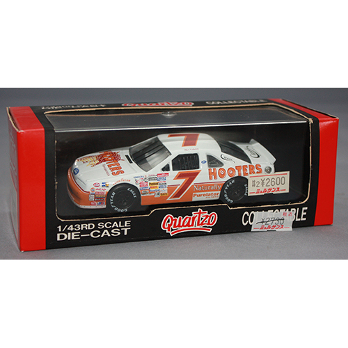 QUARTZO 1/43 2013 FORD THUNDERBIRD HOOTERS Alan KULWICKI