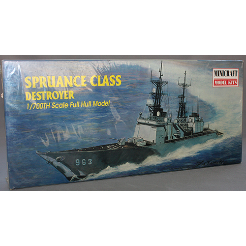 MINICRFT　1/700 SPRUANCE CLASS DESTROYER