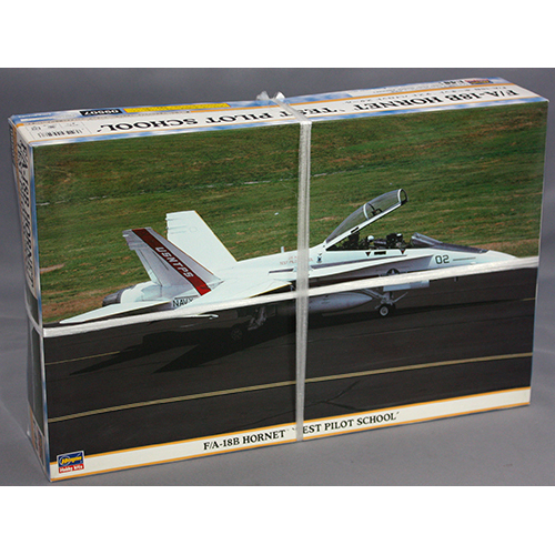ハセガワ 1/48 F/A-18B ホーネット テスト パイロット スクール
