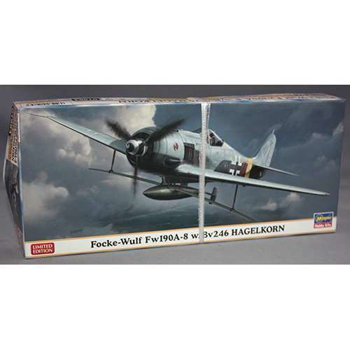 ハセガワ 1/72 フォッケウルフ Fw190A-8 w/Bv246 ハーゲルコルン