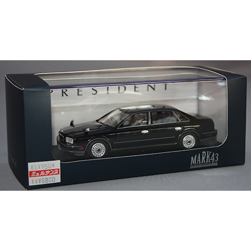 Mark43 1/43 Nissan President (JHG50) Fender Mirror Black
