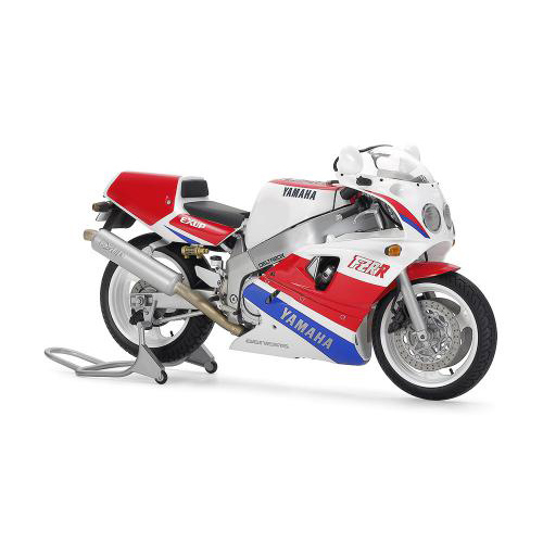 タミヤ 1/12 ヤマハ FZR750R (OW01)