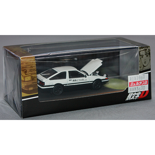 ホビージャパン 1/64 Toyota SPRINTER TRUENO (AE86) / 頭文字D エンジン搭載モデル with 高橋 啓介